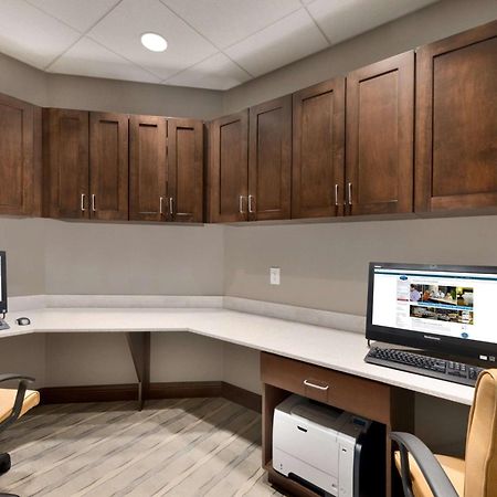 Hampton Inn & Suites - Deland Dış mekan fotoğraf