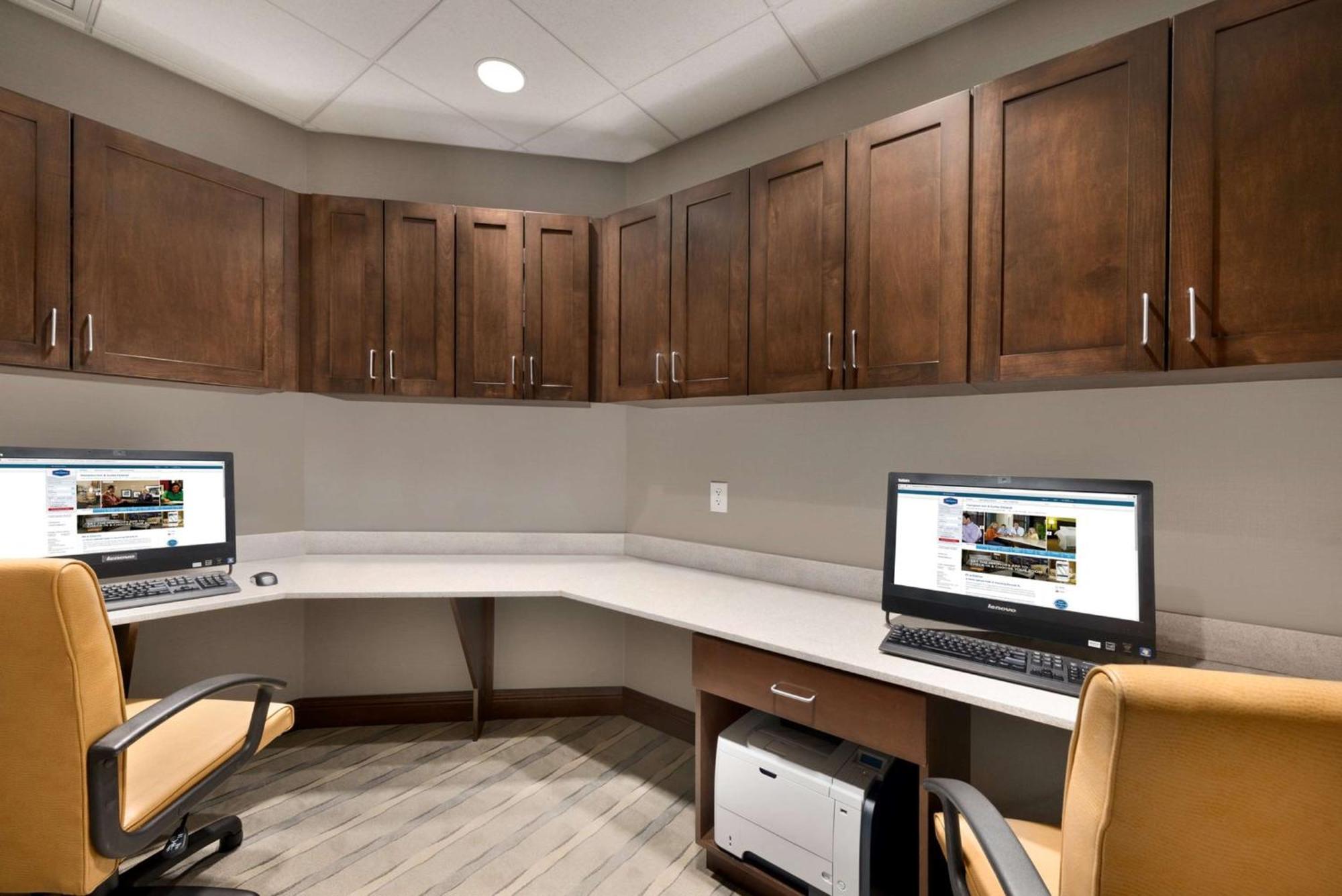 Hampton Inn & Suites - Deland Dış mekan fotoğraf