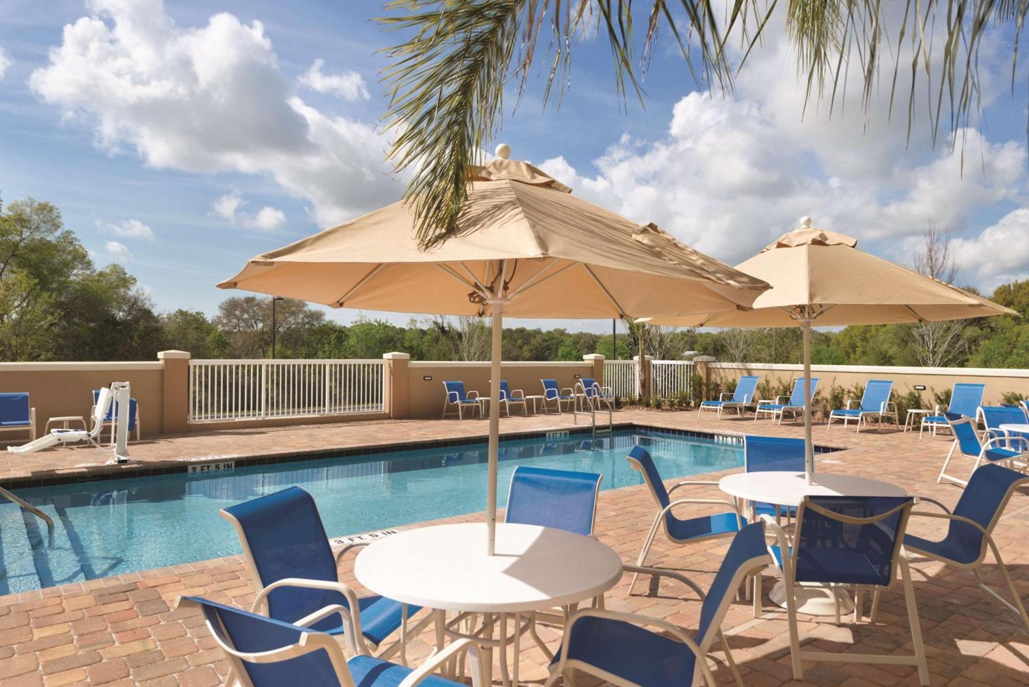 Hampton Inn & Suites - Deland Dış mekan fotoğraf